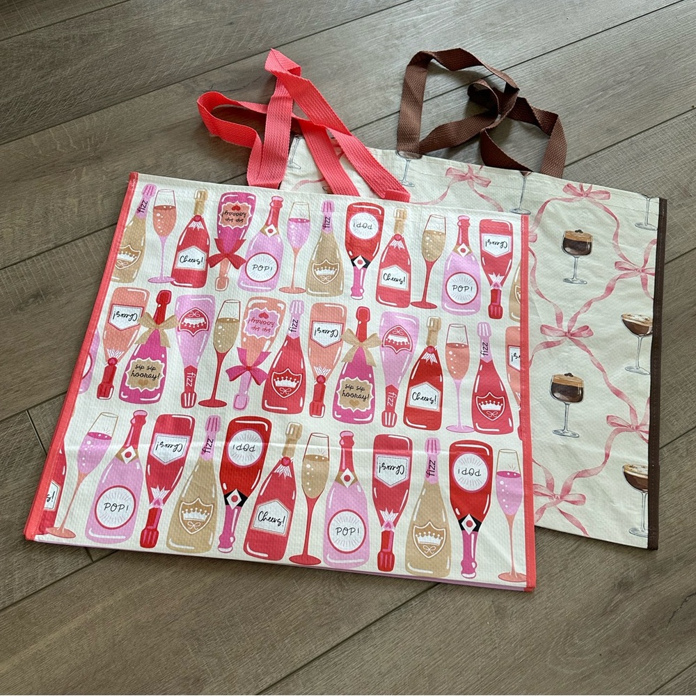 Homegoods TJMaxx Marshalls Espresso Martini & Champagne Print Tote Bags NWOT